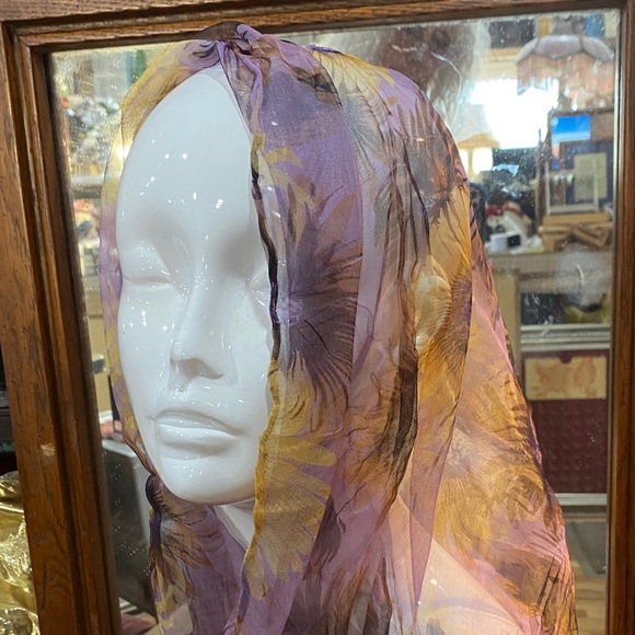 Accessories - Lightweight Floral Sheer Scarf in Lavender 80 x 150 cm